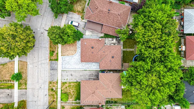 Additional image 12 of 16 Araman Dr