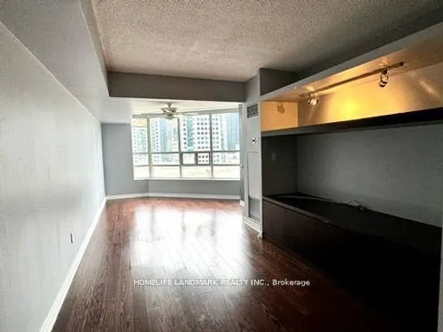 Additional image 16 of 71 Simcoe St Unit 1002