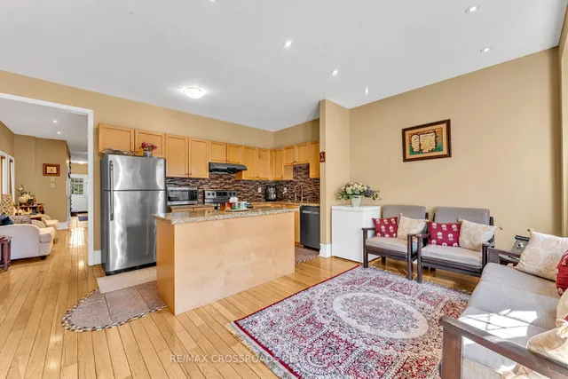 Additional image 9 of 6622 Song Bird Cres