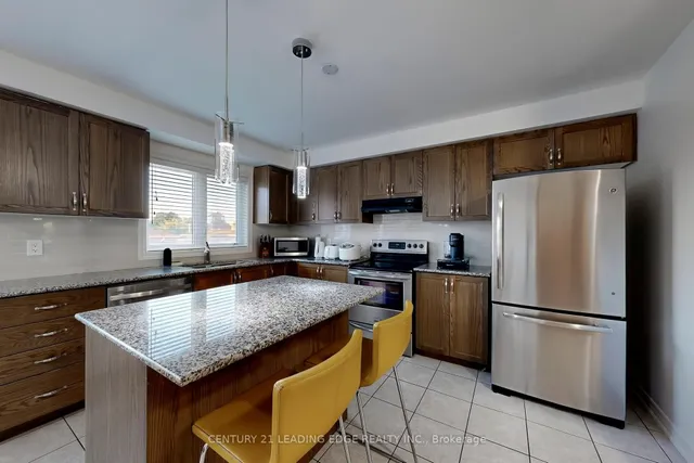 Additional image 16 of 12 Pringdale Gardens Circ