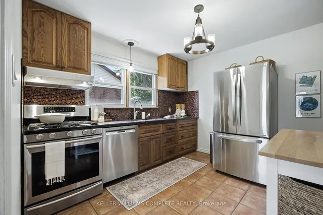 Additional image 11 of 136 West 24th St