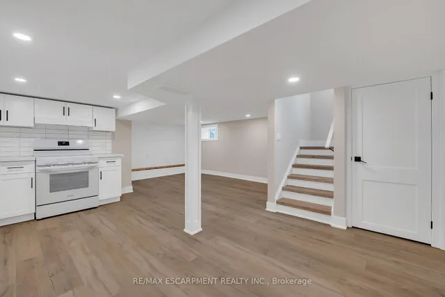 Additional image 35 of 126 AUBURN Ave