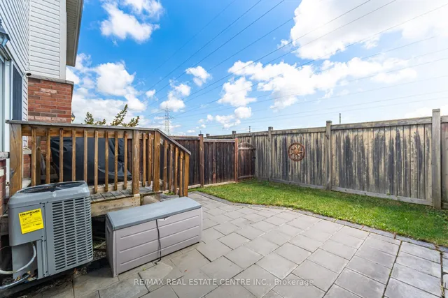 Additional image 35 of 4834 Capri Cres