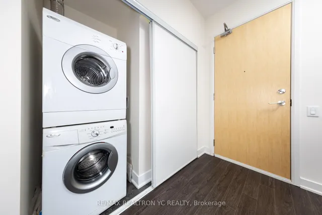 Additional image 25 of 30 Roehampton Ave Unit 2509