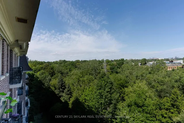 Additional image 14 of 245 Dalesford Rd Unit 516