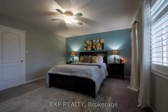 Additional image 19 of 37 Farthingale Cres