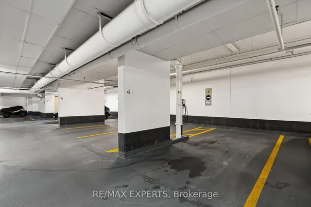 Additional image 28 of 17 Zorra St Unit 2006