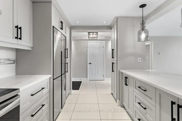 Additional image 15 of 40 Harrisford St Unit 305