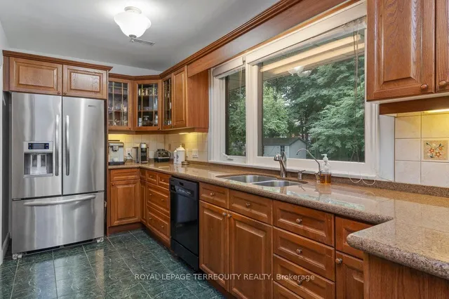 Additional image 12 of 416 The Kingsway