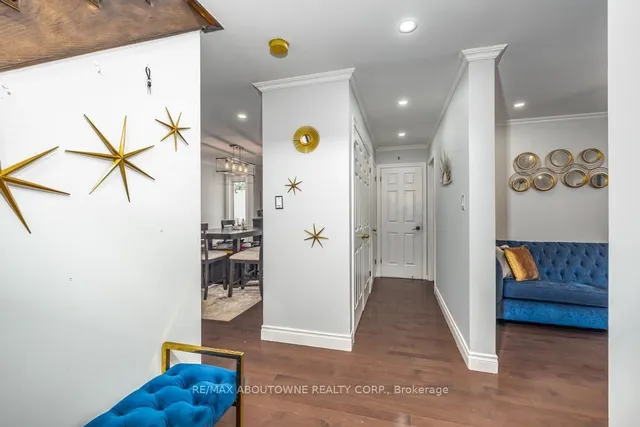 Additional image 9 of 14 SABLE Dr