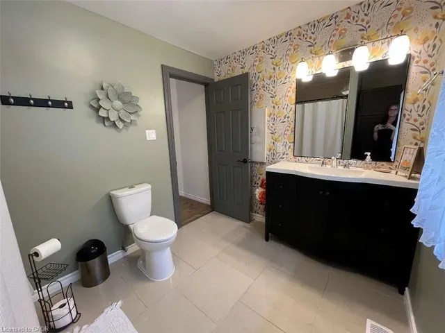 Additional image 38 of 915 Governors Rd