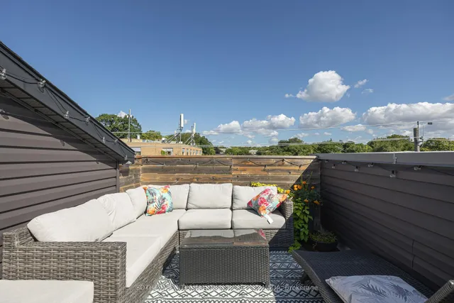 Additional image 14 of 1331 Gerrard St Unit 4