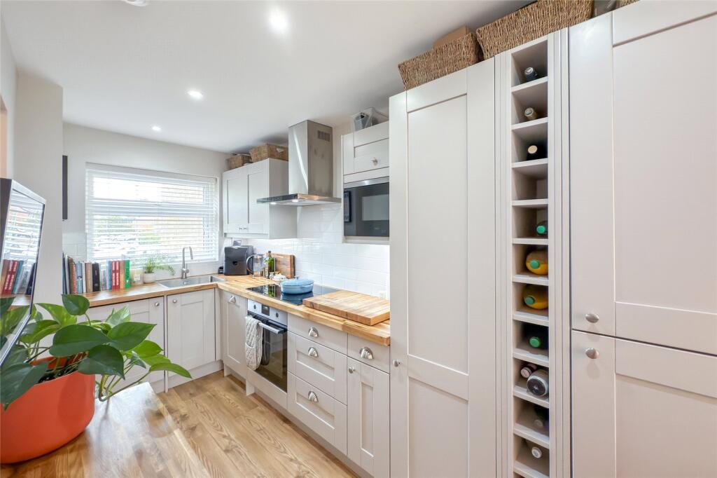 Additional image 4 of Westfield Court, St. Albans, Hertfordshire, AL4