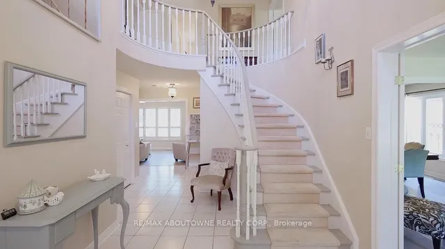 Additional image 5 of 542 Hambling Crt