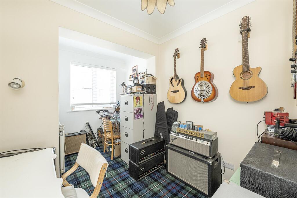 Additional image 11 of Jubilee Avenue, London Colney, St. Albans