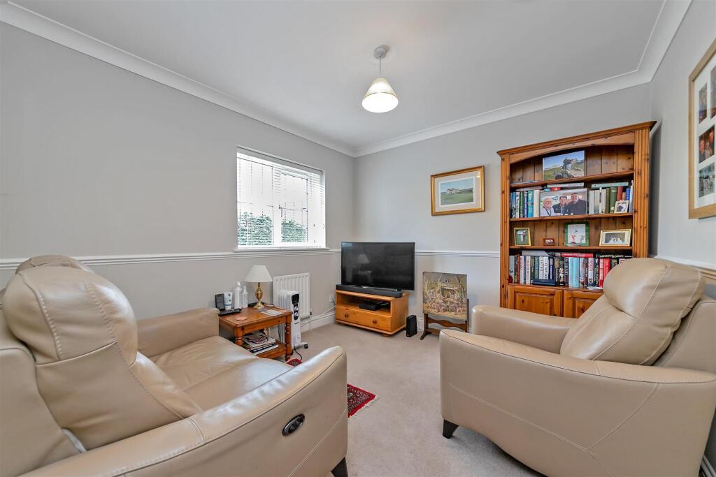 Additional image 24 of Damson Way, St Albans