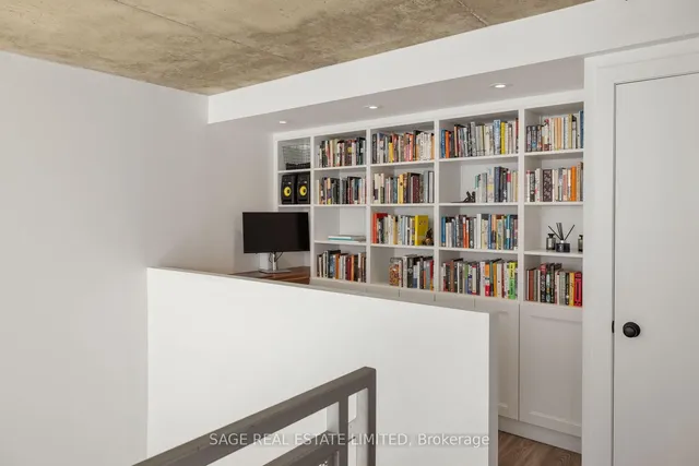 Additional image 20 of 800 King St Unit 811