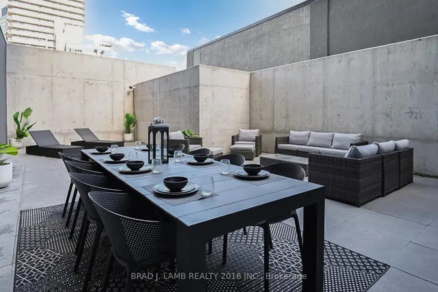 Additional image 44 of 55 Ontario St Unit 101