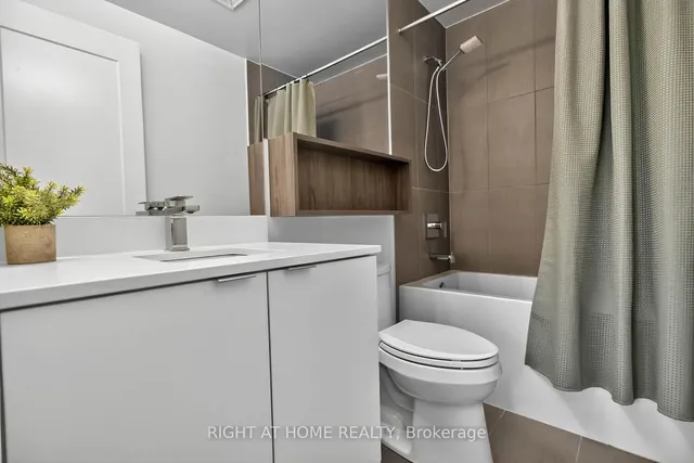 Additional image 10 of 60 Princess St Unit 615