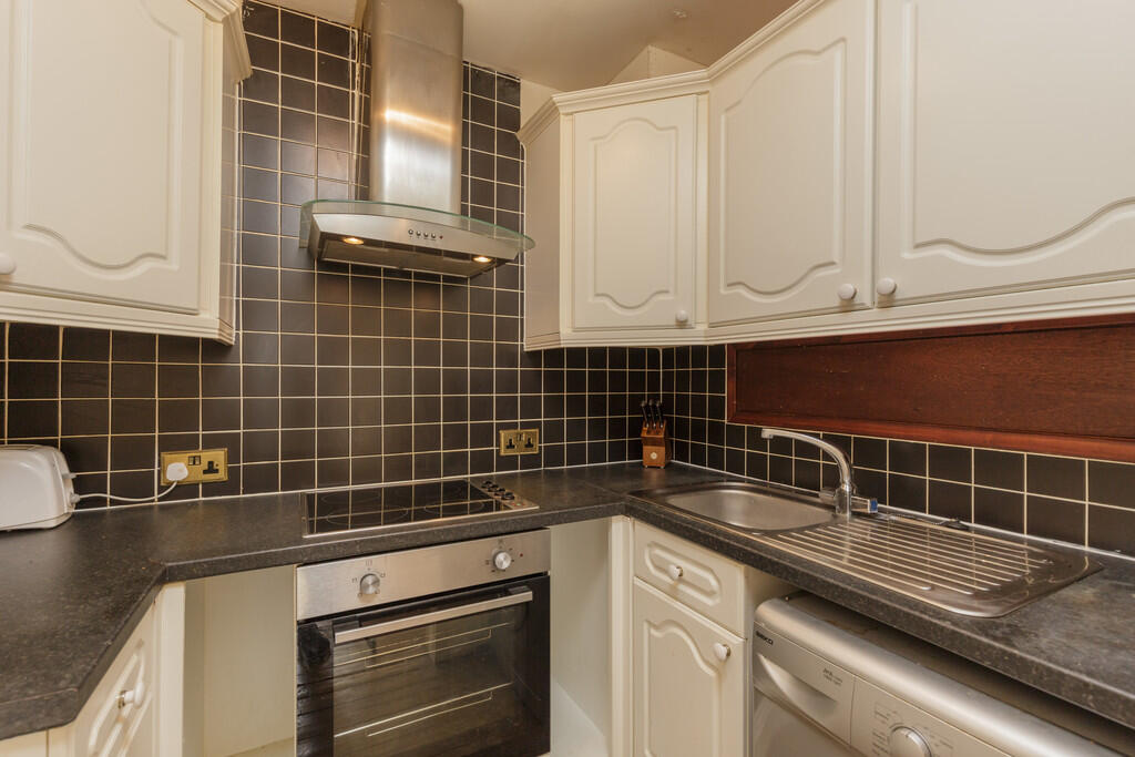 Additional image 4 of Raeburn Place, Aberdeen