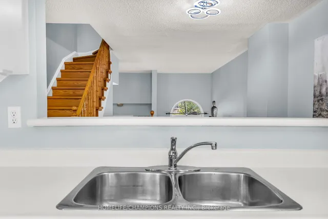 Additional image 19 of 83 Mondeo Dr Unit 119