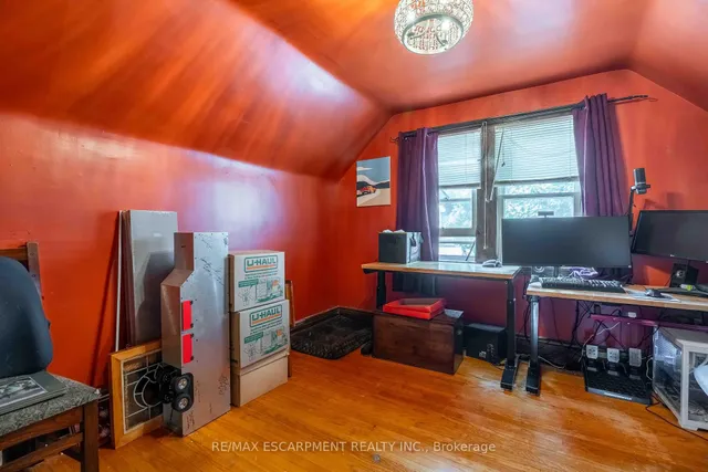 Additional image 15 of 228 Province St