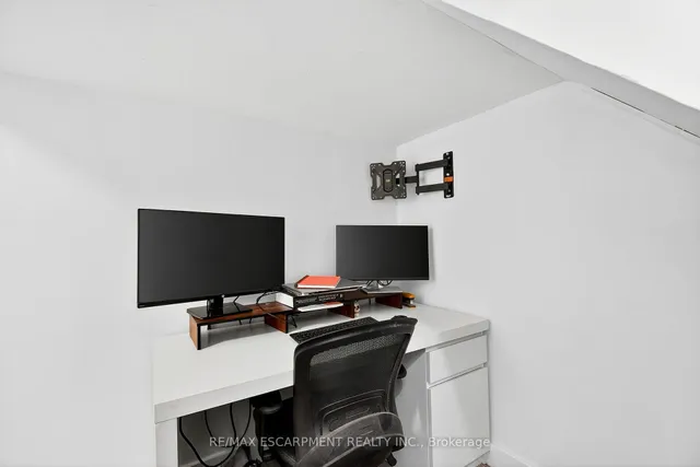 Additional image 37 of 161 Nisbet Blvd