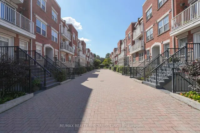 37 Four Winds Dr Unit 80