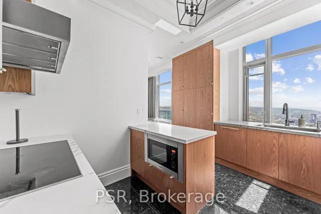 Additional image 9 of 311 Bay St Unit 4804