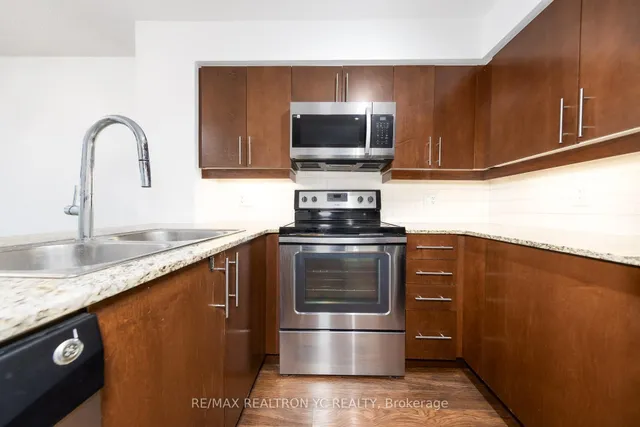 Additional image 3 of 2191 Yonge St Unit 1103