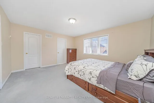 Additional image 21 of 17 Mainard Cres