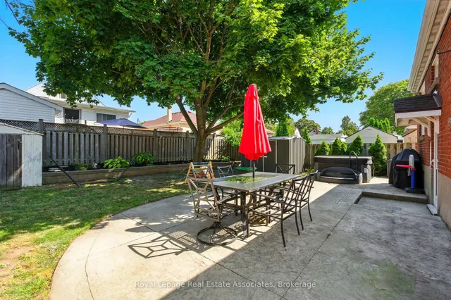 Additional image 38 of 7 Deer Ave