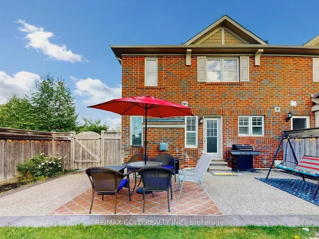 Additional image 36 of 933 Raftis Cres