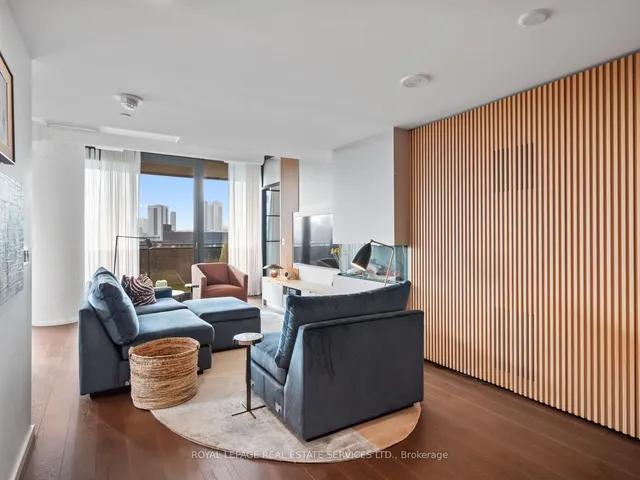 Additional image 6 of 21 Lawren Harris Sq Unit 904