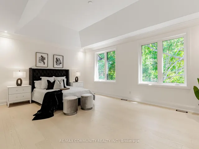 Additional image 21 of 43 Sugarbush Sq