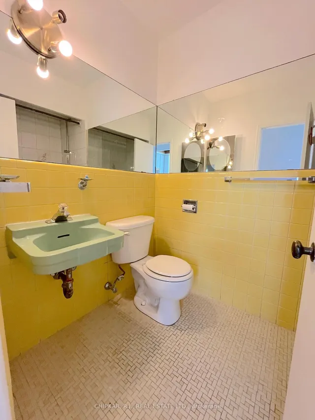 Additional image 11 of 2000 Bloor St Unit 315