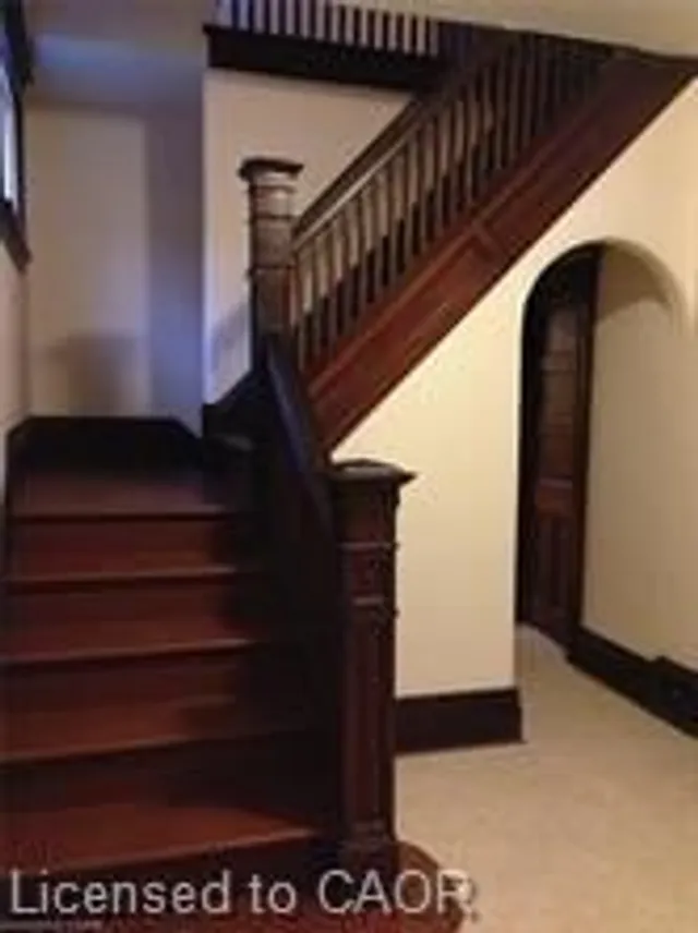 Additional image 8 of 44 Gladstone Ave