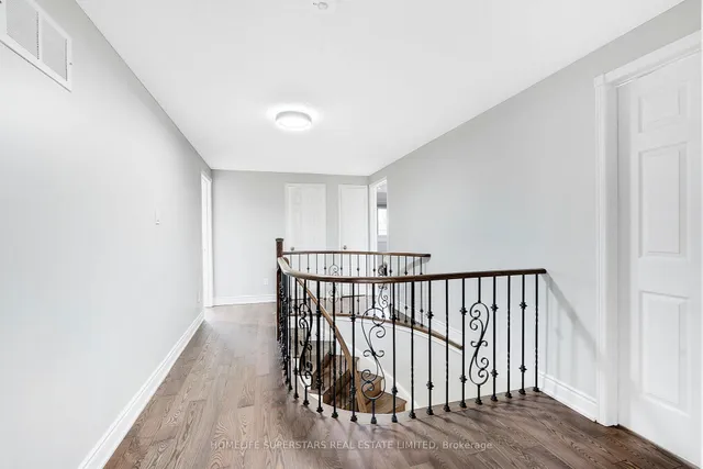 Additional image 17 of 26 Songsparrow Dr