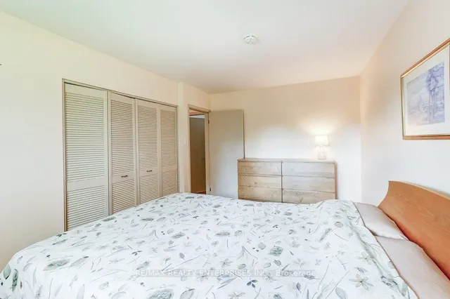 Additional image 29 of 1231 Kingsmead Cres