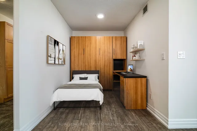 Additional image 9 of 2121 Lake Shore Blvd Unit 809