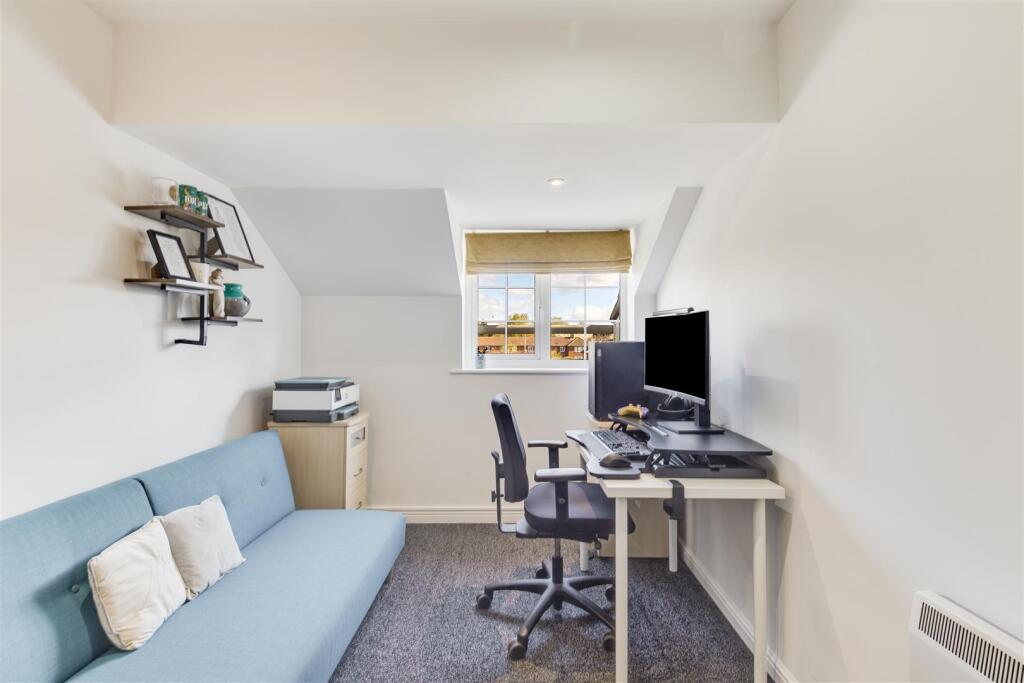 Additional image 22 of Beaumont House, Cole Green Lane, Welwyn Garden