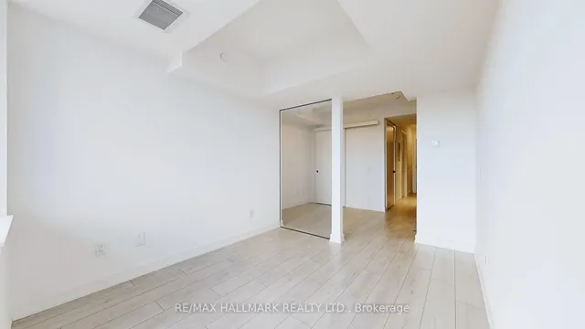 Additional image 11 of 5 Lakeview Ave Unit 709