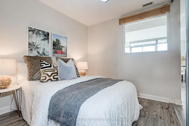 Additional image 25 of 375 King St Unit 3103