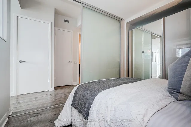 Additional image 24 of 375 King St Unit 3103