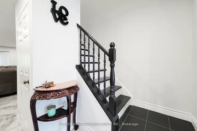 Additional image 16 of 2 Royalwood Crt Unit 52