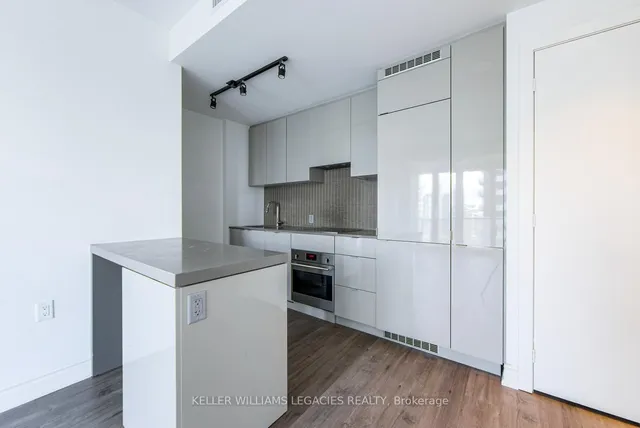 Additional image 6 of 7 Grenville St Unit 3705