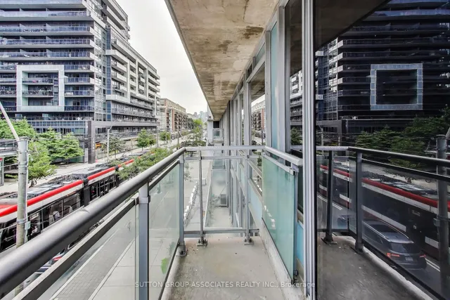 Additional image 24 of 1029 King St Unit 213