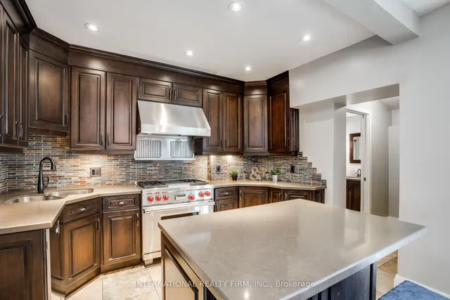 Additional image 9 of 109 Monarch Park Ave