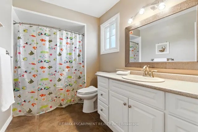 Additional image 27 of 580 Deerhurst Dr