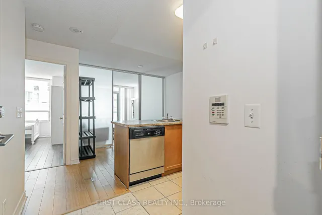 Additional image 7 of 51 Lower Simcoe St Unit 1202